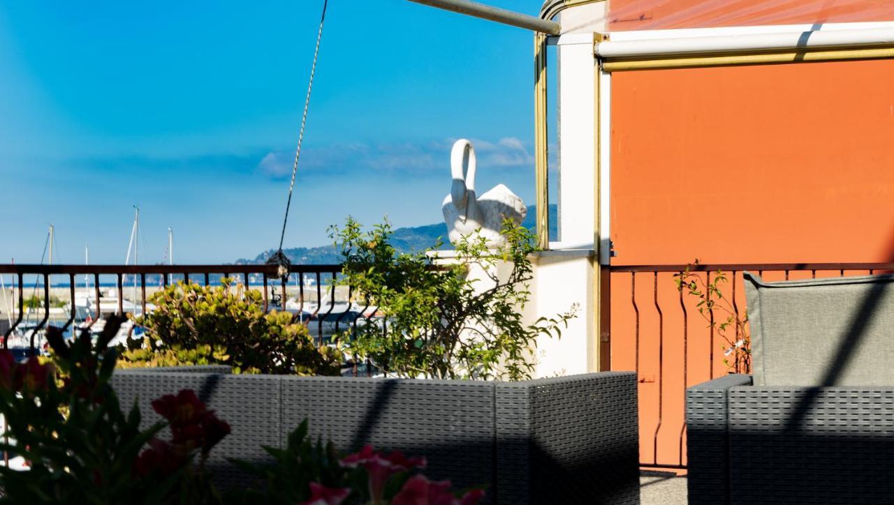 Albergo Stella Di Mare Лаванья Экстерьер фото